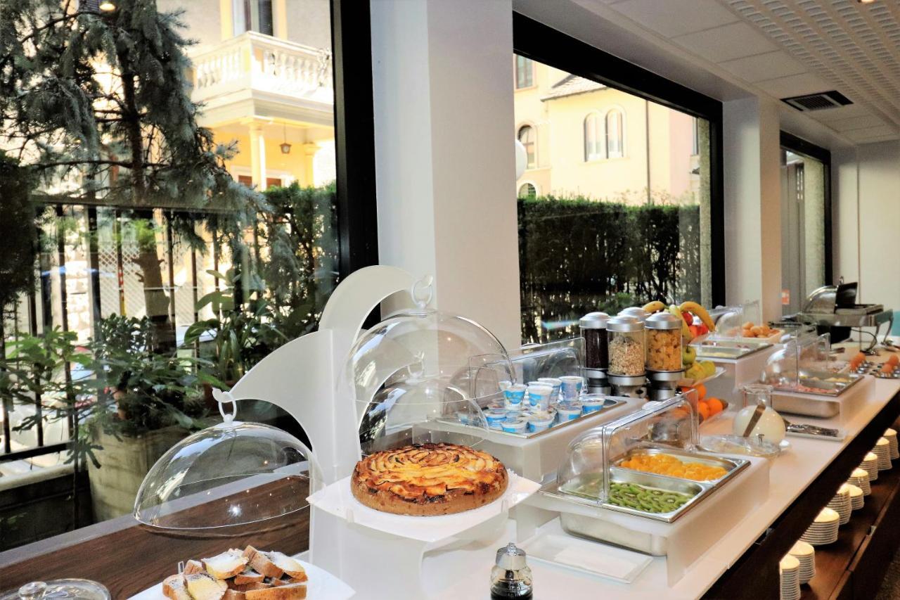 Hotel Domenichino Milano Esterno foto
