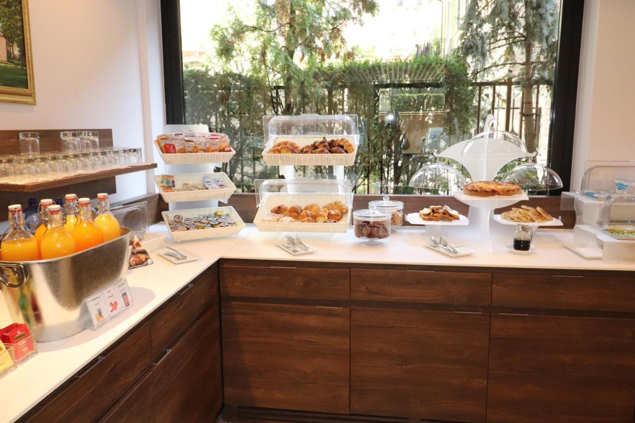 Hotel Domenichino Milano Esterno foto